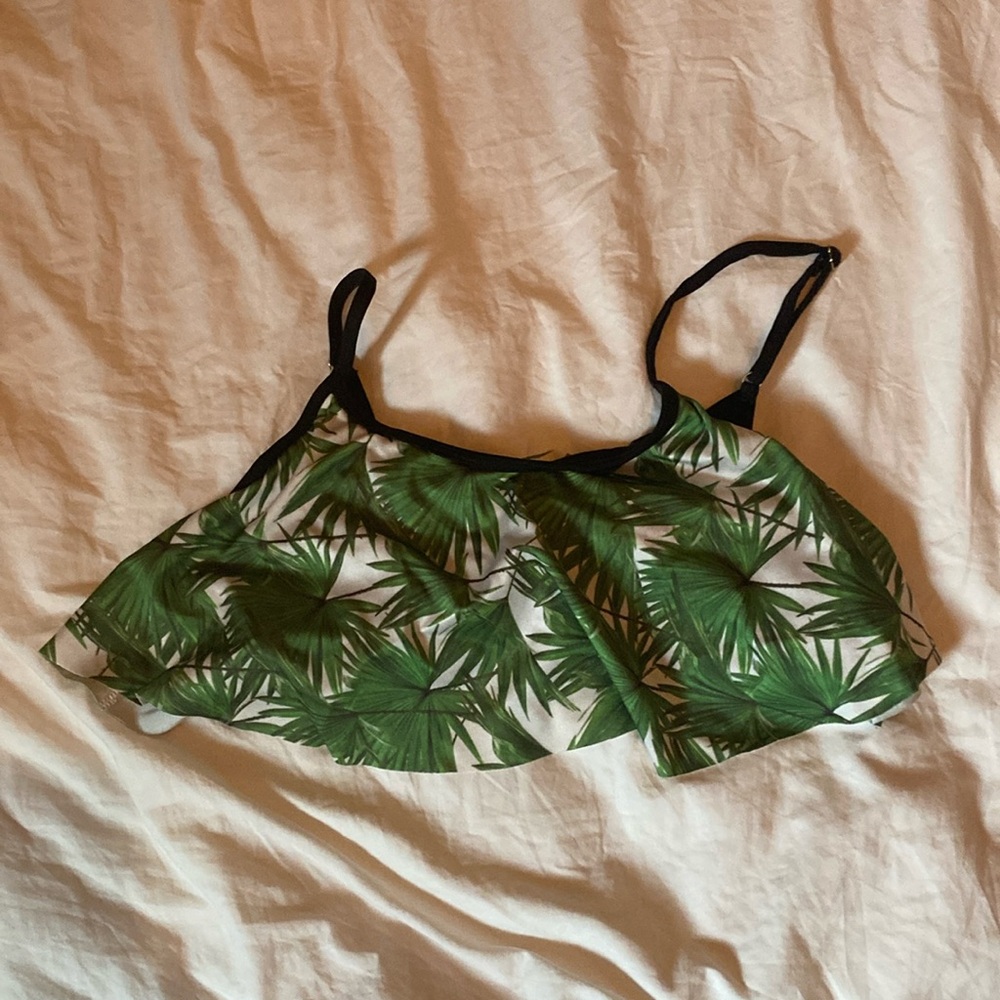 Super cute Wildfox bikini top